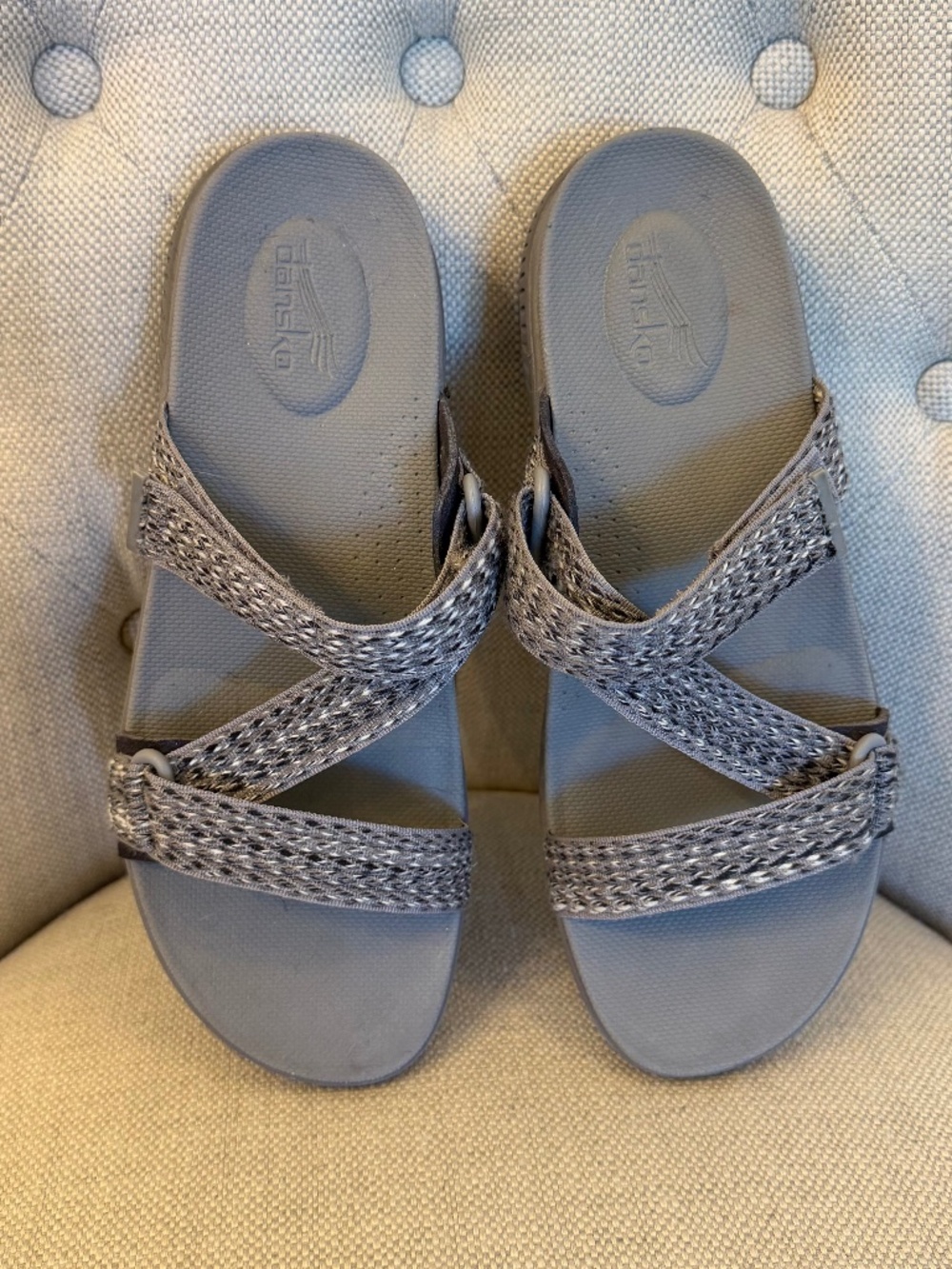 DANSKO Rosette Gray Double Cross Strap Slide Sandal Women’s Size EU 39